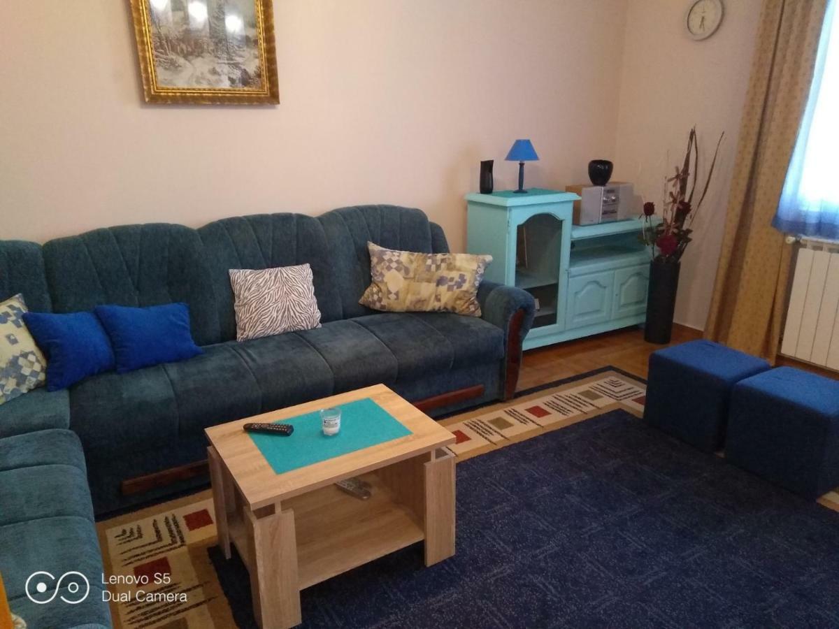 זאגרב Apartmani Almica מראה חיצוני תמונה